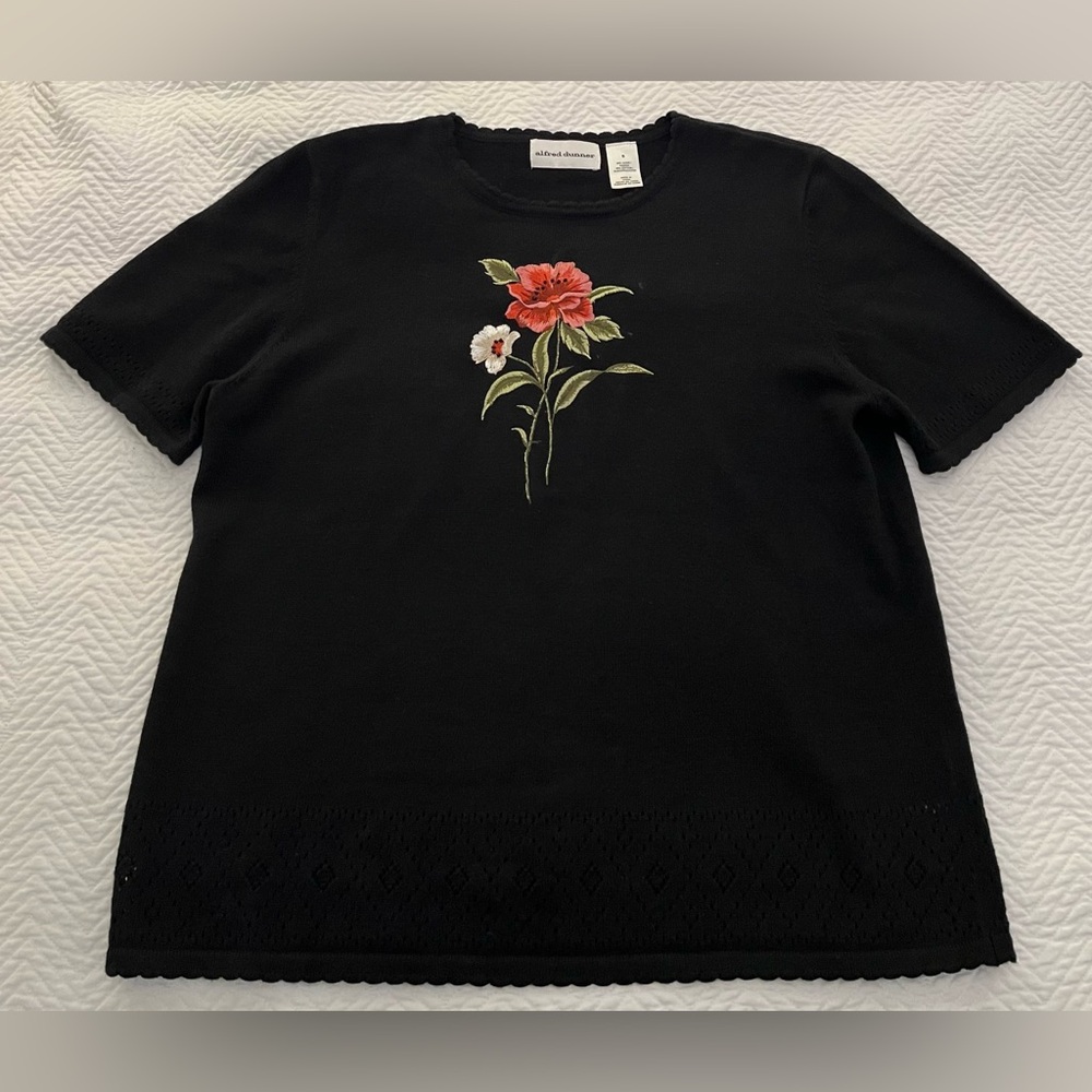 Alfred Dunner embroidered floral black cotton ramie short sleeve top